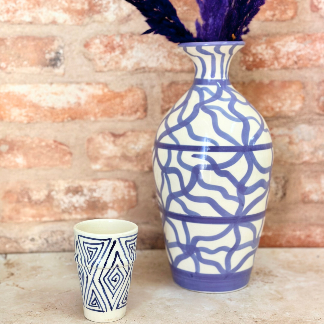 Vase Amazigh bleu et blanc (Pièce unique)