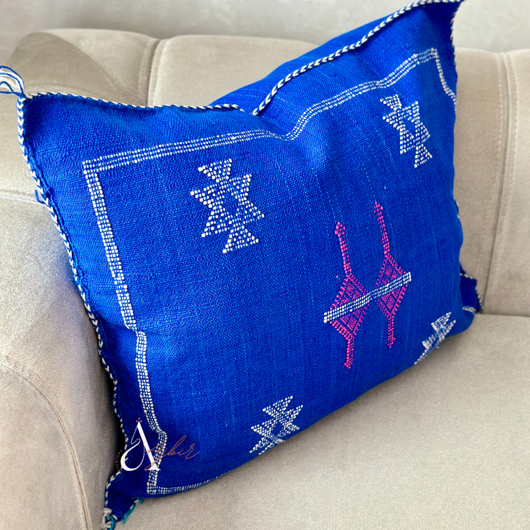 Housse de coussin Sabra (soie de cactus) bleu majorelle