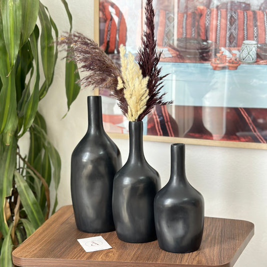 Vase artisanal bouteille noir