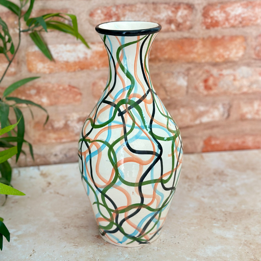 Vase Amazigh coloré (Pièce unique)
