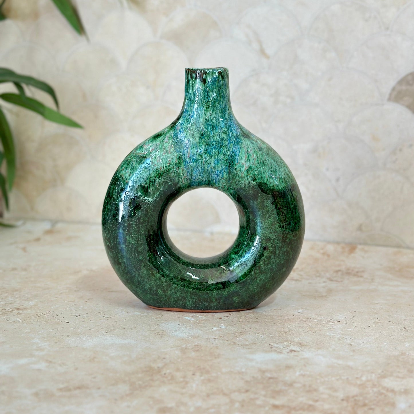 Vase artisanal Tafoukt vernis moyen allongé