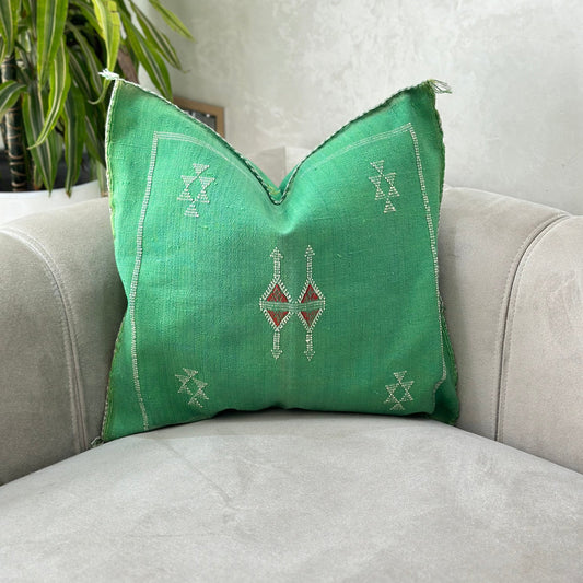 Housse de coussin artisanale Sabra (soie de cactus) vert