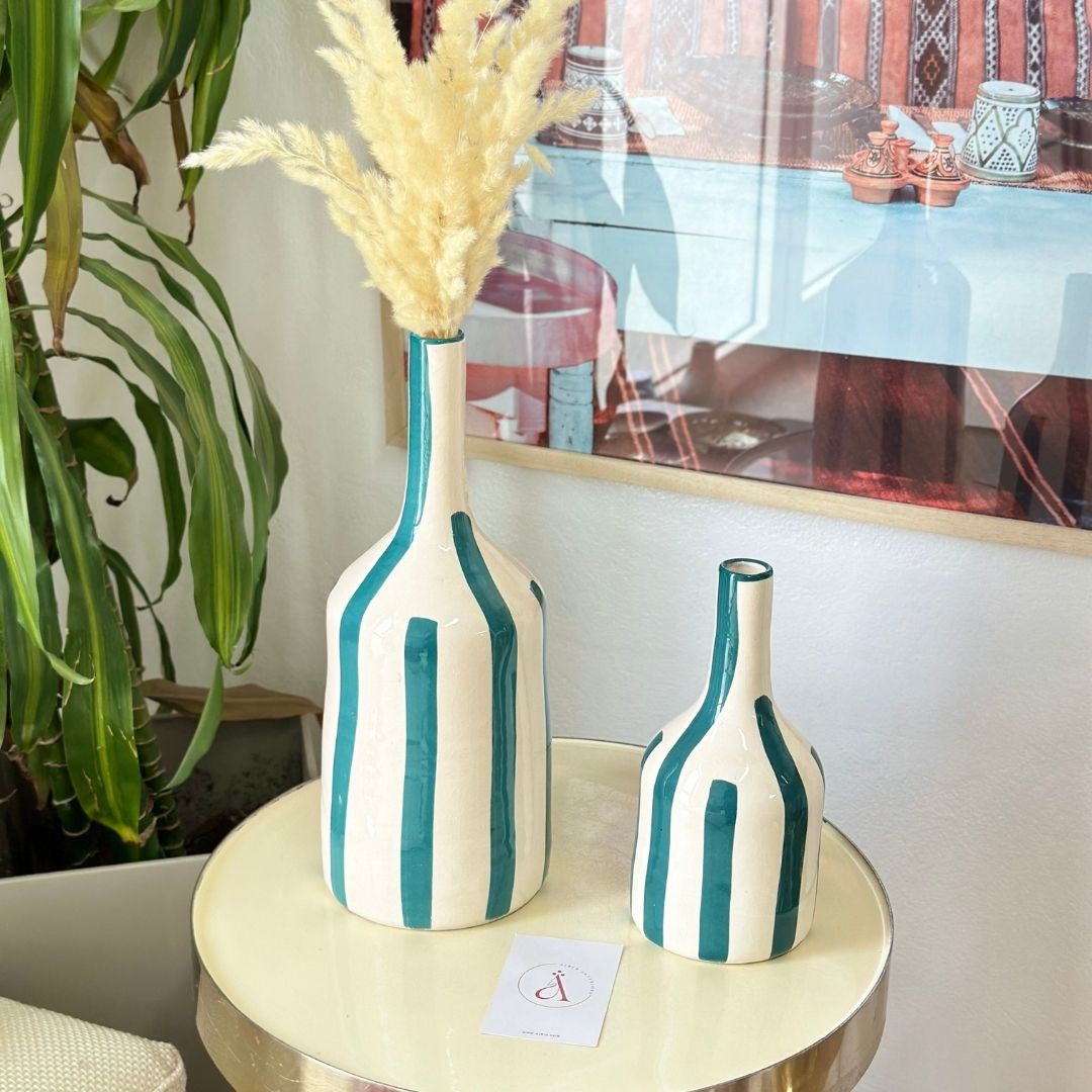 Vase bouteille bleu pétrole rayé
