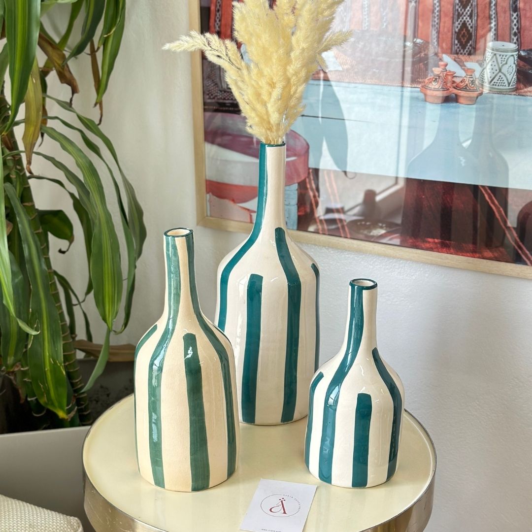 Vase bouteille bleu pétrole rayé